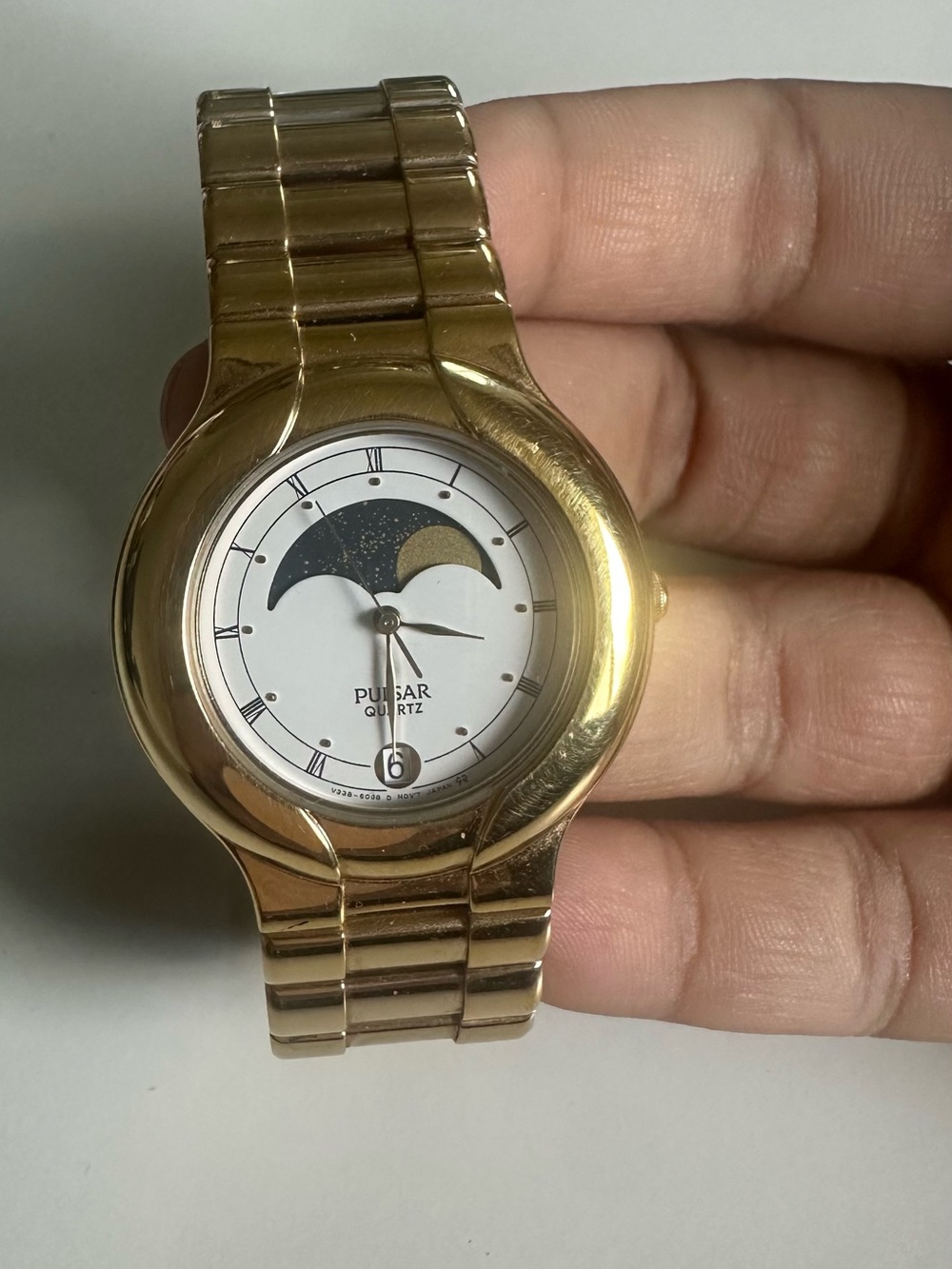 PULSAR Moon Phase Quartz Gents Watch V338-6040
